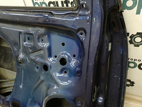 Фотография детали AA037532; Дверь передняя левая (6R4831055G) для Volkswagen Polo V Hatchback (2009-2013)/БУ; Оригинал; Р2, Удовлетворительное; . Фото номер 19