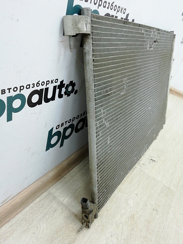Фотография детали AA002072; Радиатор кондиционера (A0995001354) для Mercedes-Benz/БУ; Оригинал; Р2, Удовлетворительное; . Фото номер 2