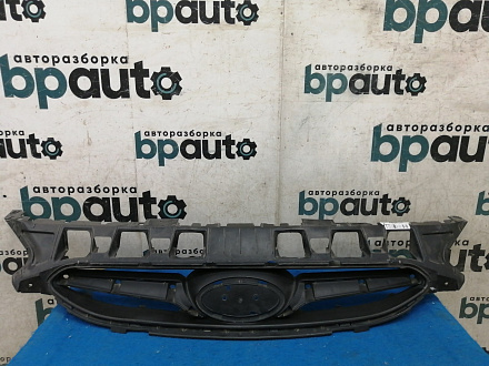 Решетка радиатора Хендай Solaris I Sedan 2010- 2014, б/у, фото 1