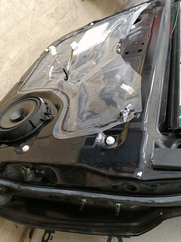 Фотография детали AA041773; Дверь передняя левая (H0101-9U0M0) для Nissan Note/БУ; Оригинал; Р1, Мелкий дефект; . Фото номер 21