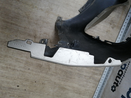 AA045378; Бампер передний, М-пакет; под паркт.; без омыват. (51118091971) для BMW/БУ; Оригинал; Р1, Мелкий дефект; 