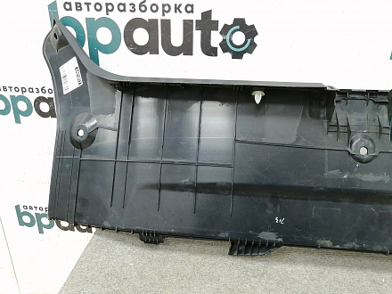 AA012072; Накладка задней панели внутренняя, пластик (58387-33111) для Toyota Camry/БУ; Оригинал; Р0, Хорошее; 