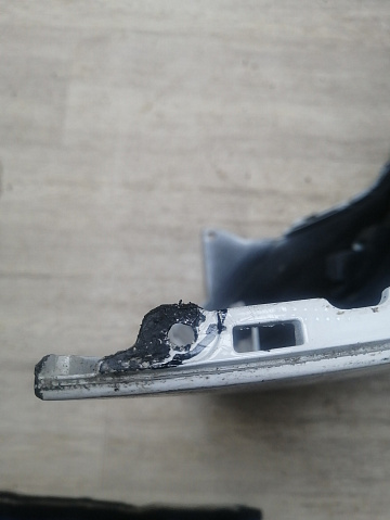 Фотография детали AA046031; Бампер задний; под паркт. (5С5807421J) для Volkswagen Beetle II (A5) (2011-2019)/БУ; Оригинал; Р1, Мелкий дефект; . Фото номер 9