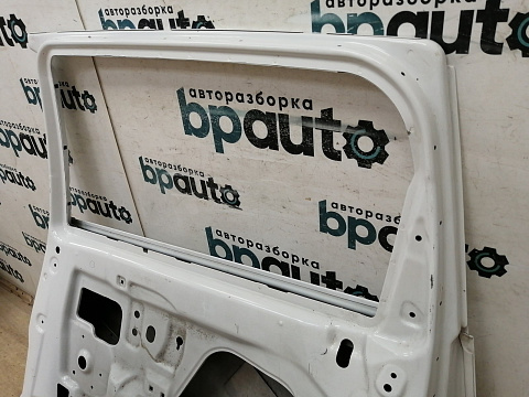 Фотография детали AA042127; Дверь задняя правая (95242607) для Chevrolet Orlando (2011-2014)/БУ; Оригинал; Р2, Удовлетворительное; . Фото номер 21