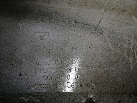 Фотография детали AA045324; Бампер передний; под паркт.; без омыват. (22787147) для Opel Insignia/БУ; Оригинал; Р1, Мелкий дефект; . Фото номер 23