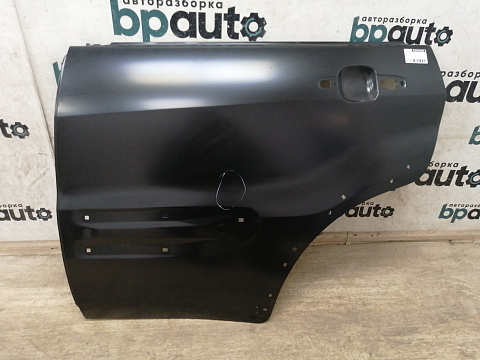 Фотография детали AA035489; Дверь задняя левая (67114-42040) для Toyota Rav4/Нов с деф; Оригинал; Р1, Мелкий дефект; . Фото номер 1