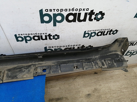 AA013528; Накладка порога правая, пластик (75850-05010) для Toyota Avensis/БУ; Оригинал; Р1, Мелкий дефект; 