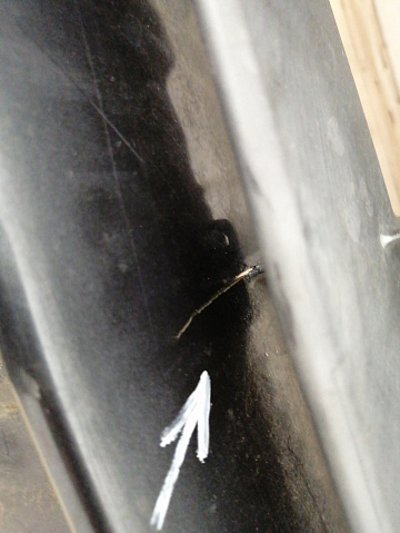 Фотография детали AA041726; Бампер передний, Sport; без паркт.; без омыват. (BBN2-50031) для Mazda 3 BL/БУ; Оригинал; Р1, Мелкий дефект; . Фото номер 7