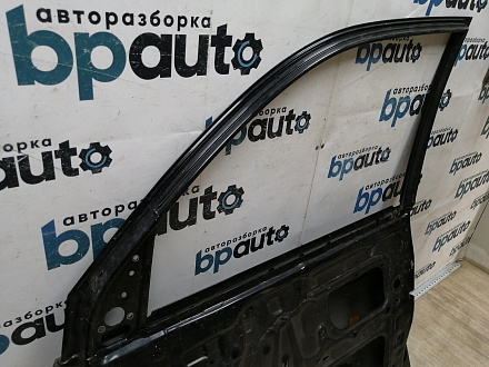 AA044424; Дверь передняя правая, с отв. под молдинг (67001-60850) для Toyota Land Cruiser 200 рест.2 (2015 - 2021)/БУ; Оригинал; Р1, Мелкий дефект; 