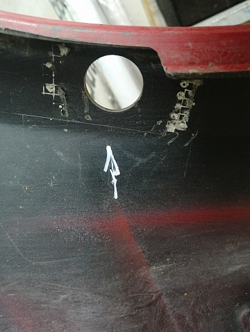 Фотография детали BA000230; Бампер передний, GTI; под паркт.; под омыват. (5G0807221L) для Volkswagen Golf/БУ; Оригинал; Р2, Удовлетворительное; . Фото номер 16