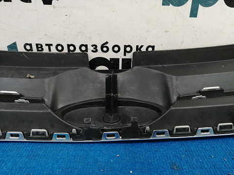 Фотография детали AA037733; Решетка радиатора, матовая (AM21-R8200-C) для Ford C-MAX II (2010-2015)/БУ; Оригинал; Р2, Удовлетворительное; . Фото номер 9