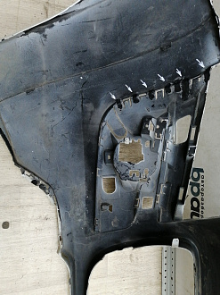 AA044867; Бампер передний; без паркт.; под омыват. (9684345077) для Peugeot 3008 I (2009-2013)/БУ; Оригинал; Р1, Мелкий дефект; 