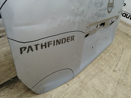 AA038157; Крышка багажника (K0100-4X0MD) для Nissan Pathfinder/БУ; Оригинал; Р2, Удовлетворительное; 