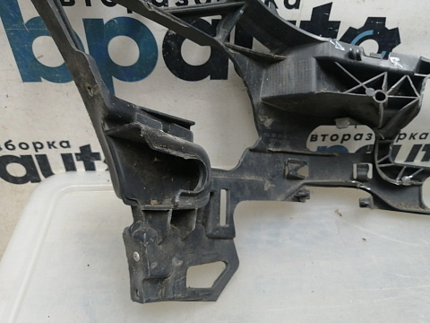 Фотография детали AA045496; Кронштейн , каркас переднего бампера левый (A2048854165) для Mercedes-Benz C-klasse III рест. (W204) (2011-2015)/БУ; Оригинал; Р1, Мелкий дефект; . Фото номер 10