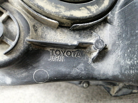 AA011679; Фара правая ксенон (81145-33B00) для Toyota Camry 50 (2012 — 2014)/БУ; Оригинал; Р2, Удовлетворительное; 