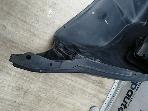 Фотография детали AA045734; Бампер передний; без паркт.; без омыват. (2E0807103) для Volkswagen Crafter (2006-2016)/БУ; Оригинал; Р1, Мелкий дефект; . Фото номер 13