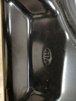 AA037863; Крышка багажника (73700-3W000) для Kia Sportage/Нов с деф; Оригинал; Р2, Удовлетворительное; 