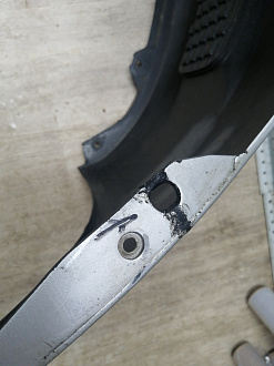 AA045733; Бампер передний, до 2010г; без паркт.; под омыват. (62022-JK60H) для Infiniti G (2006-2013)/БУ; Неоригинал; Р1, Мелкий дефект; 