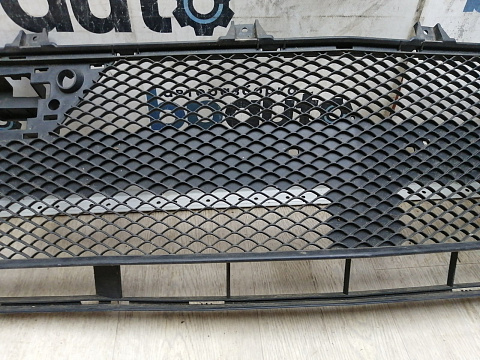 Фотография детали AA046139; Решетка переднего бампера, AMG; под паркт. (A1668855022) для Mercedes-Benz GL-klasse II (X166) (2012-2016)/БУ; Оригинал; Р1, Мелкий дефект; . Фото номер 4