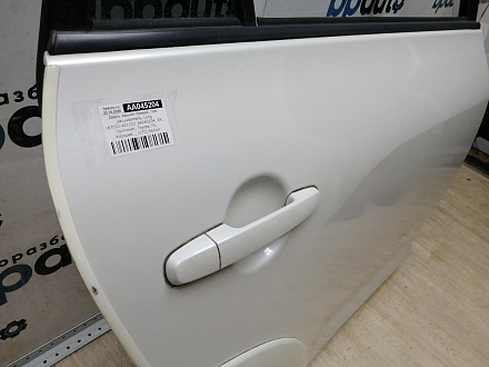 AA045204; Дверь задняя правая, под расширитель, Long (67003-42110) для Toyota Rav4/БУ; Оригинал; Р0, Хорошее; (070) Белый перламутр 3х. сл.