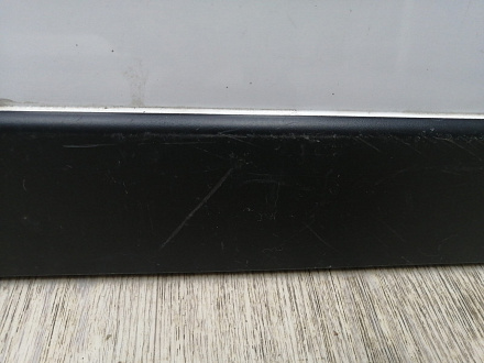 AA045061; Накладка крышки багажника нижняя, пластик (90901-JG00A) для Nissan X-Trail T31/БУ; Оригинал; Р1, Мелкий дефект; 