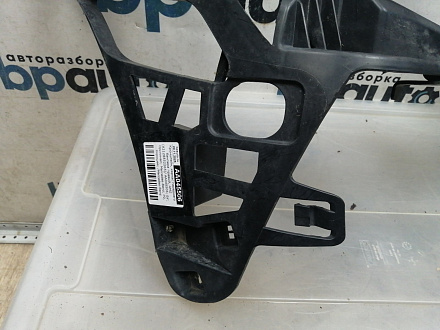 AA045506; Кронштейн, каркас переднего бампера правый, AMG (A2128852265) для Mercedes-Benz E-klasse W212 S212/БУ; Оригинал; Р0, Хорошее; 