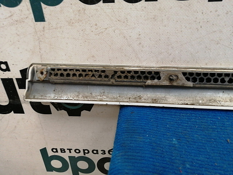 Фотография детали AA043521; Накладка на дверь передняя левая (3AA854939A) для Volkswagen Passat B7 Sedan (2011- 2014)/БУ; Оригинал; Р1, Мелкий дефект; . Фото номер 7