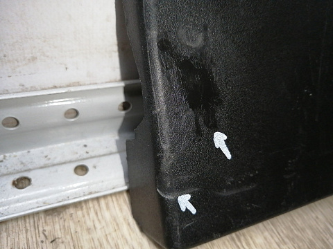 Фотография детали AA045181; Площадка под номер (86529-BW000) для Hyundai Creta II (2021-2023)/БУ; Оригинал; Р1, Мелкий дефект; . Фото номер 3