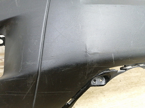 Фотография детали AA025905; Бампер задний; под паркт. (9825985980) для Peugeot 2008 II (2020-н.в.)/БУ; Оригинал; Р1, Мелкий дефект; . Фото номер 4