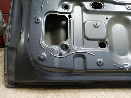 AA045285; Крышка багажника (6910065830) для Suzuki Grand Vitara/БУ; Оригинал; Р1, Мелкий дефект; 