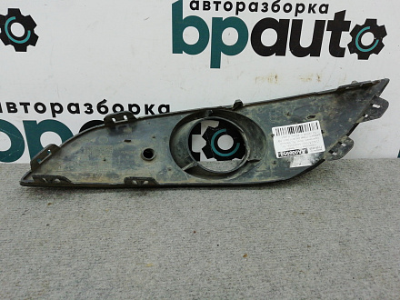 Накладка ПТФ правая Опель Астра H рест. HB 5D 2008 — 2014, б/у, фото 3