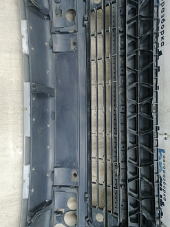 AA045717; Бампер передний; без паркт.; без омыват. (7E0807221) для Volkswagen/БУ; Оригинал; Р1, Мелкий дефект; 