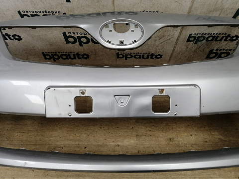 Фотография детали AA033767; Бампер передний; без паркт.; без омыват. (52119-12C70) для Toyota Corolla 150 рест. (2010-2013)/БУ; Неоригинал; Р2, Удовлетворительное; . Фото номер 4
