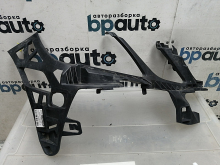 AA045506; Кронштейн, каркас переднего бампера правый, AMG (A2128852265) для Mercedes-Benz E-klasse W212 S212/БУ; Оригинал; Р0, Хорошее; 