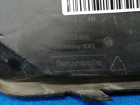 Фотография детали AA028451; Решетка переднего бампера правая ; без паркт. (5NA853666) для Volkswagen Tiguan II (2016- 2020)/БУ; Оригинал; Р1, Мелкий дефект; . Фото номер 5