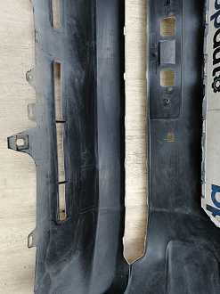 AA044837; Бампер передний; без паркт.; под омыват. (52119-6B984) для Toyota Land Cruiser Prado 150 рест.2 (2017- 2020)/БУ; Оригинал; Р1, Мелкий дефект; 