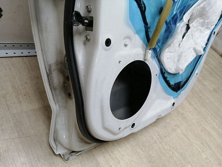 AA045204; Дверь задняя правая, под расширитель, Long (67003-42110) для Toyota Rav4/БУ; Оригинал; Р0, Хорошее; (070) Белый перламутр 3х. сл.