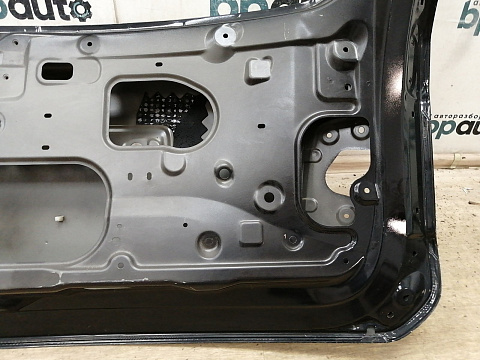 Фотография детали AA038011; Крышка багажника (K010M1LLAB) для Nissan Patrol Y62/БУ; Оригинал; Р2, Удовлетворительное; . Фото номер 23