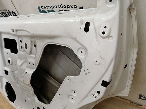 Фотография детали AA042127; Дверь задняя правая (95242607) для Chevrolet Orlando (2011-2014)/БУ; Оригинал; Р2, Удовлетворительное; . Фото номер 20