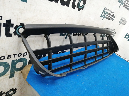 Решетка переднего бампера Фольксваген Crafter 2006-2016, б/у, фото 2