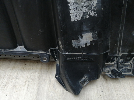 AA045746; Юбка переднего бампера (7P5807061) для Porsche Cayenne II (958) (2010-2014)/БУ; Оригинал; Р1, Мелкий дефект; 