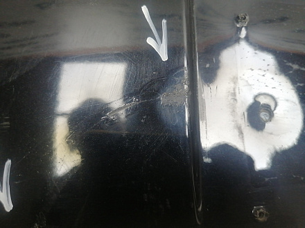 AA045977; Бампер передний; без паркт.; под омыват. (5K0807221) для Volkswagen Golf/БУ; Оригинал; Р1, Мелкий дефект; 