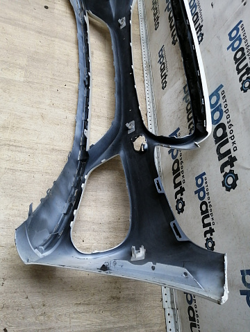 Фотография детали AA046107; Бампер передний, AMG; под паркт.; без омыват. (A2058850925) для Mercedes-Benz C-klasse IV (W205) (2014-2018)/БУ; Оригинал; Р1, Мелкий дефект; . Фото номер 17