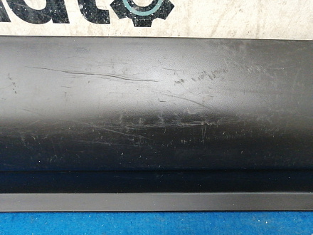 AA035218; Накладка порога правая (6512A025-02) для Mitsubishi Outlander II XL (2005-2009)/БУ; Оригинал; Р1, Мелкий дефект; 