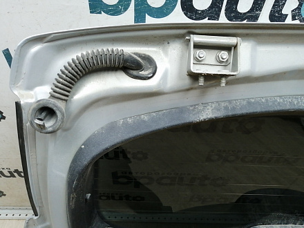 AA045290; Крышка багажника; под камер. (K0100BR0MA) для Nissan Qashqai/БУ; Оригинал; Р1, Мелкий дефект; 