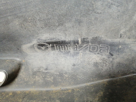 AA045770; Бампер передний; без паркт.; под омыват. (BCW8-50031) для Mazda 3 BL/БУ; Оригинал; Р1, Мелкий дефект; 