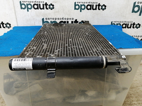 Фотография детали AA019822; Радиатор кондиционера (CX23-19710-AA) для Jaguar XF/БУ; Оригинал; Р2, Удовлетворительное; . Фото номер 6