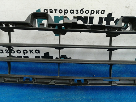 AA043180; Решетка переднего бампера (GHP9-501T1) для Mazda 6 III (GJ) (2012-2015)/БУ; Оригинал; Р1, Мелкий дефект; 