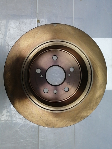 Фотография детали AA044963; Диск тормозной задний (42431-33140) для Toyota Camry/Нов; Оригинал; . Фото номер 4